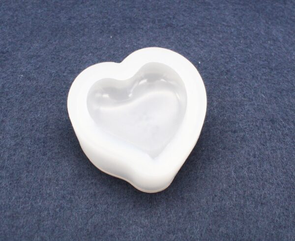 Chunky Heart Silicone Mould - Image 4